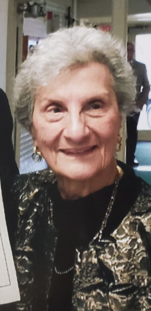 Domenica "Mamie" Lawless