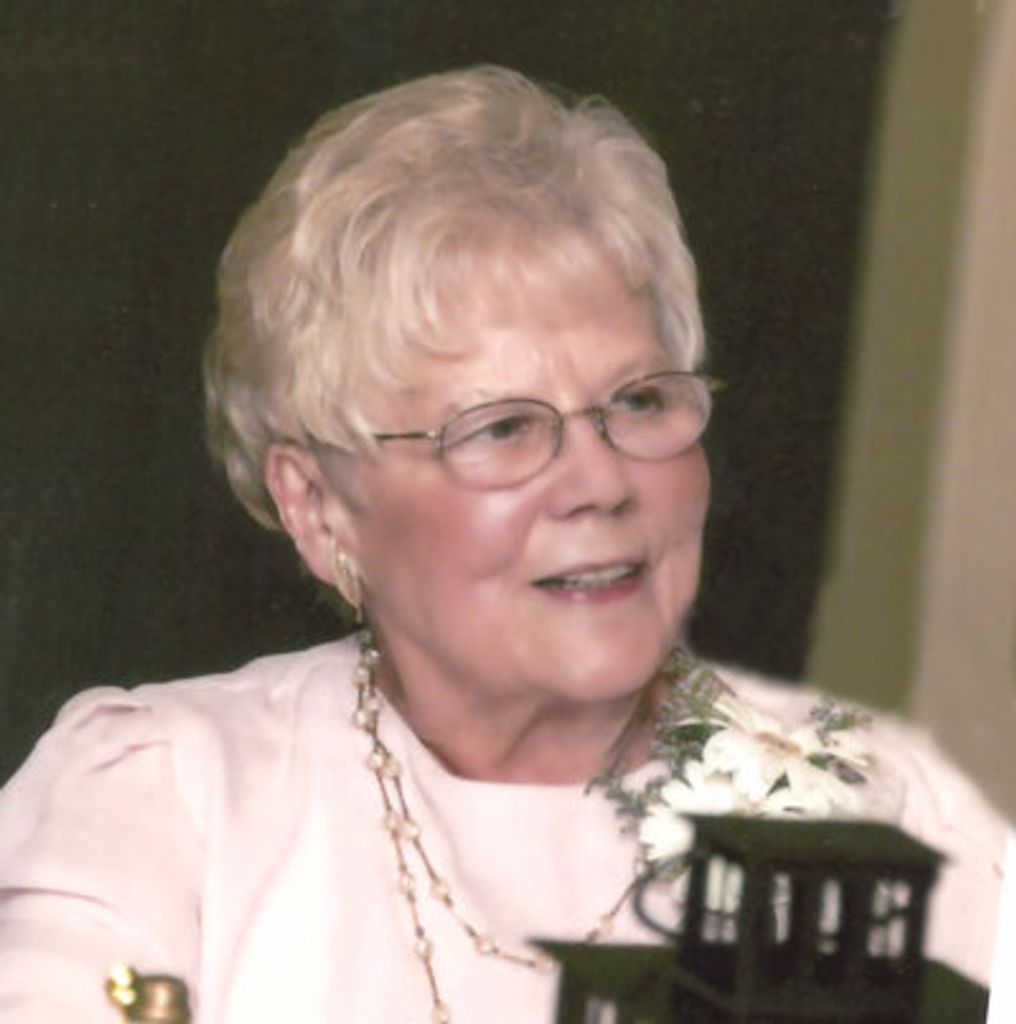 Caroline Juchnowski Profile Photo