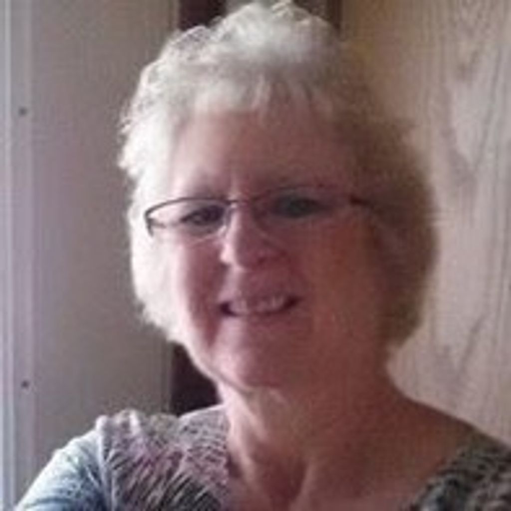 Leslie Adams