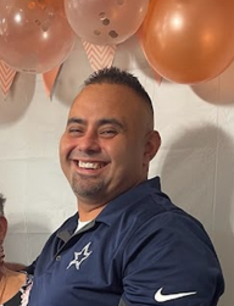 Rudy Robles, Jr. Profile Photo