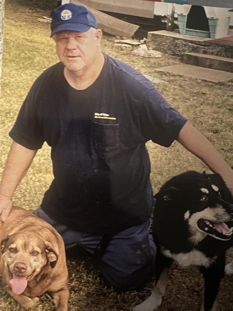 Mark Jones Profile Photo