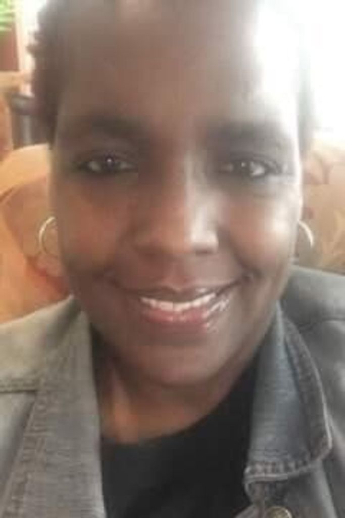 LaTonia  Johnson