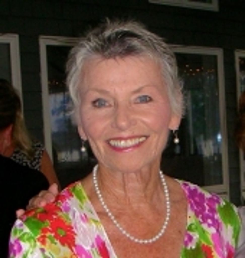 Carol E. Midge Mrs. Mclaughlin
