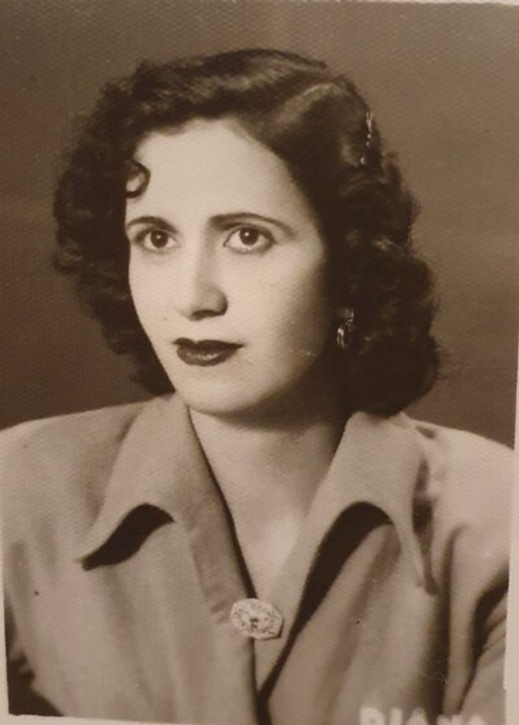 Helene Nahas Profile Photo