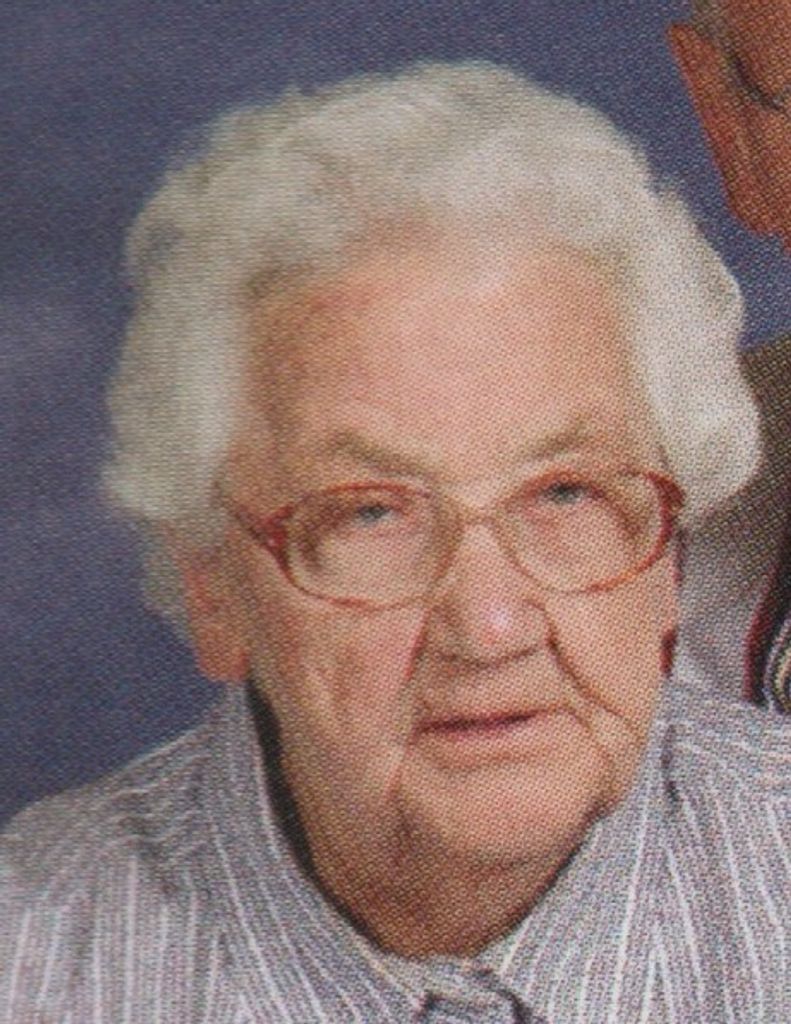 Louise (Patrick)  Messer