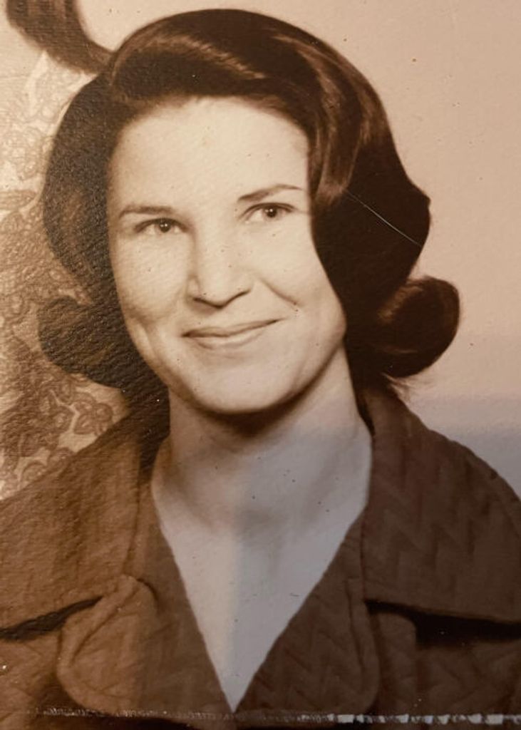 Sandra Lou Benson Profile Photo