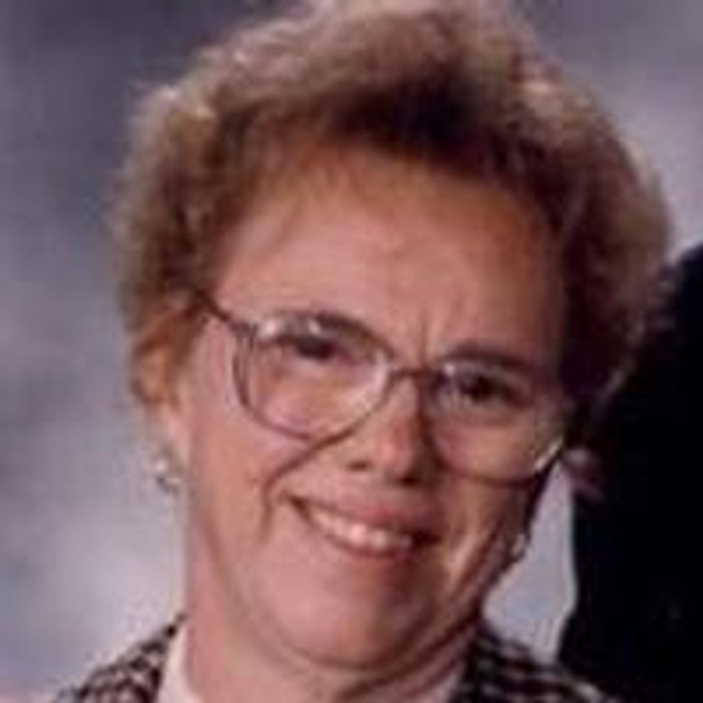 Elizabeth Dale Armstrong Profile Photo