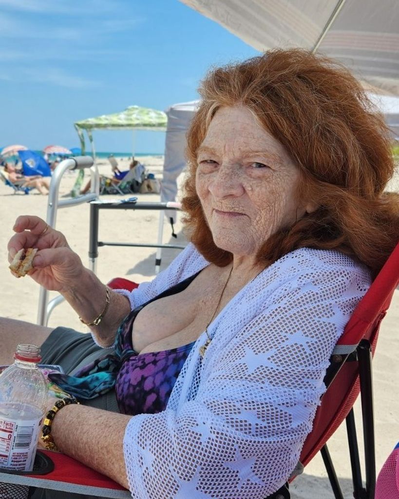 Arlene Phyllis Costigan