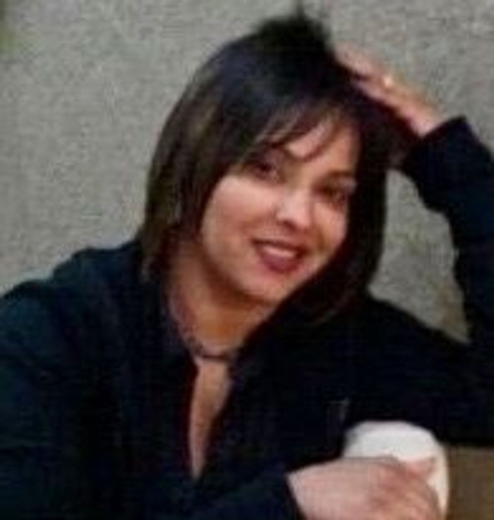 Ismenia Nieves