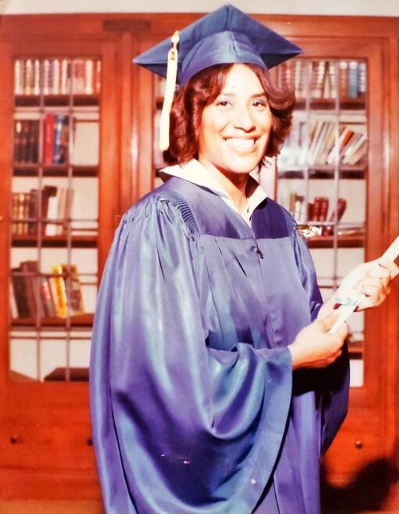 Della J Hubbard
