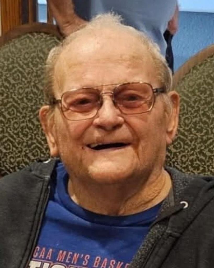 Raymond Howland, Jr. Profile Photo