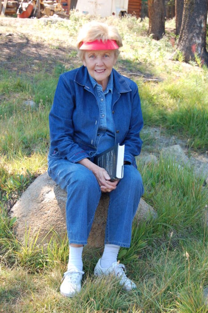 Donna Mae (Peterson)  Hart