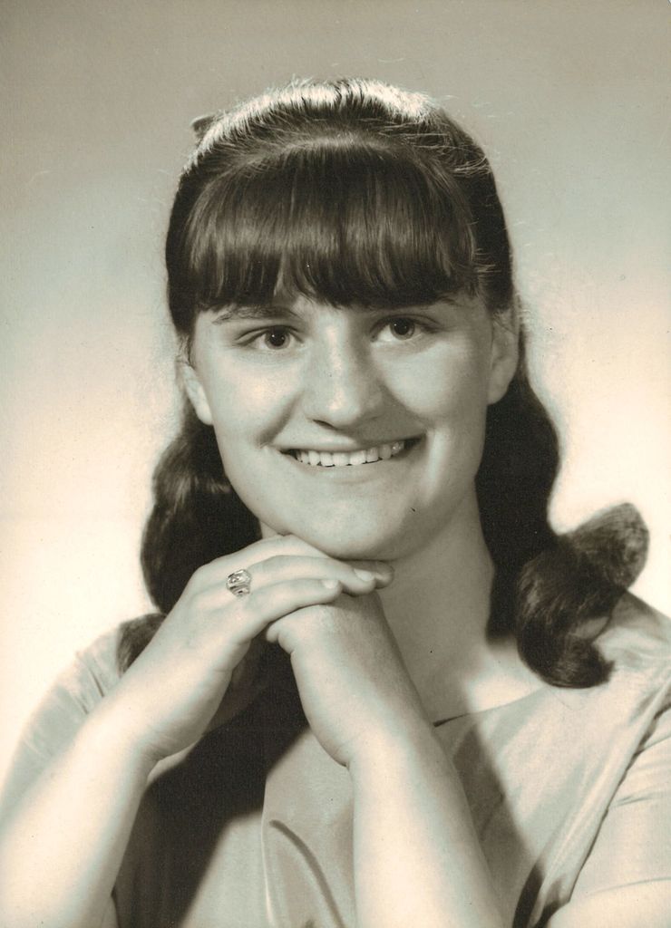 Judith Elaine (Schmidt)  Whaley