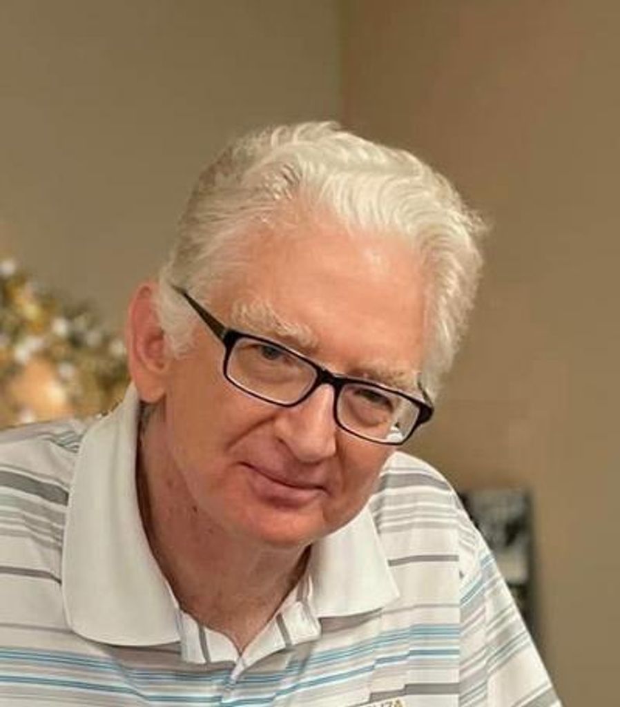 Clay Michael Oatman Profile Photo