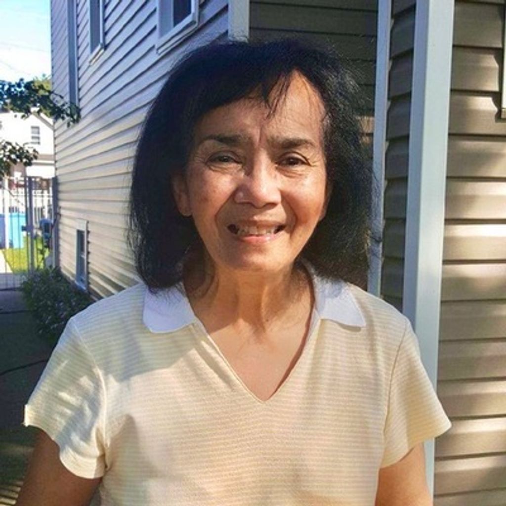 Annie Vicens Profile Photo