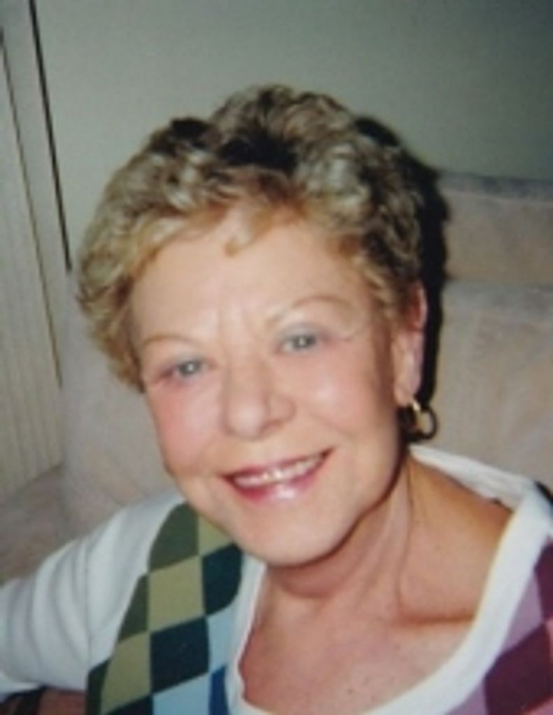 Berdessa Birdie Singer