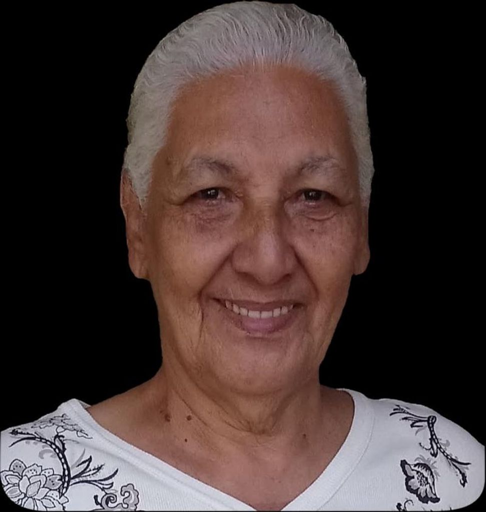 Iris Santana-Pereira Profile Photo