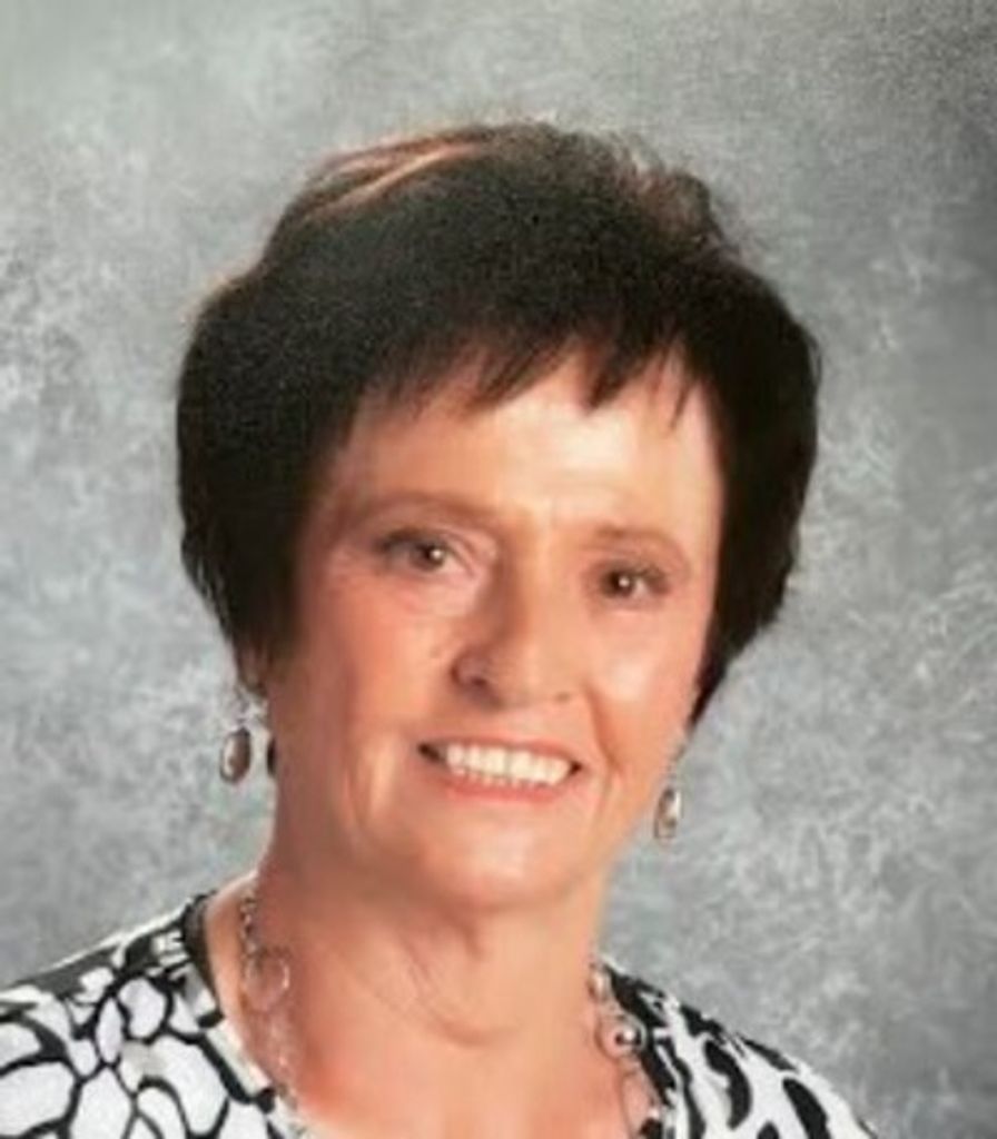 Vera Jean Stoops Profile Photo