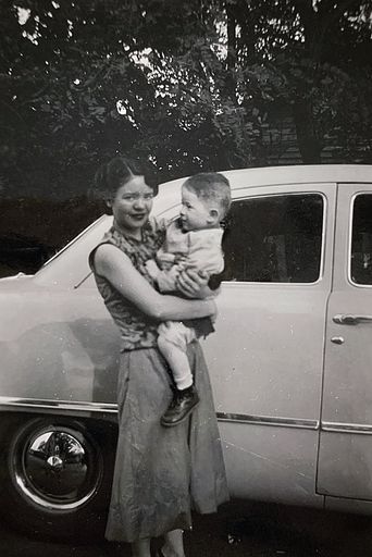 Mary Mills photo gallery thumbnail 76 of 103