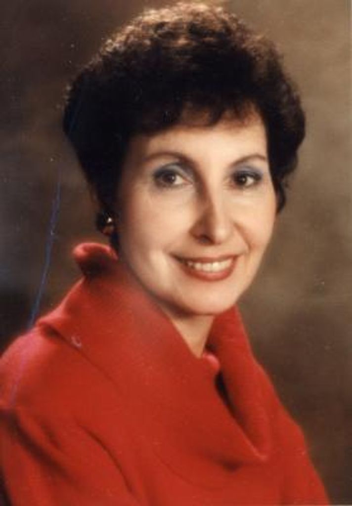 Ruelle, Jacqueline "Jackie"