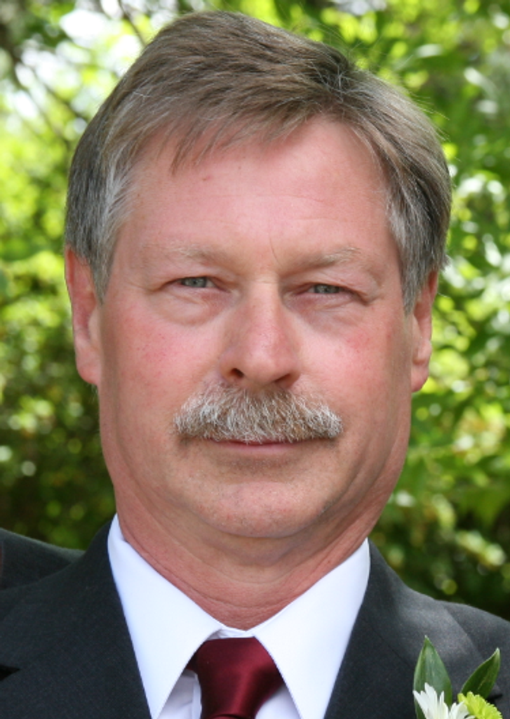 Dennis Andrews Profile Photo