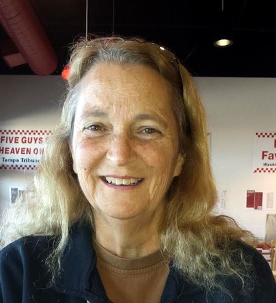 Leslie Kessens Profile Photo