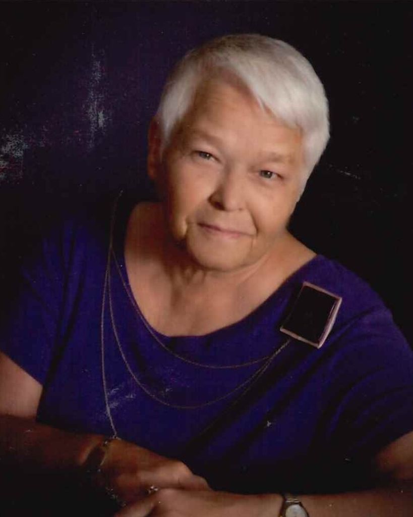 Theresa "DeeDee" Erickson Profile Photo