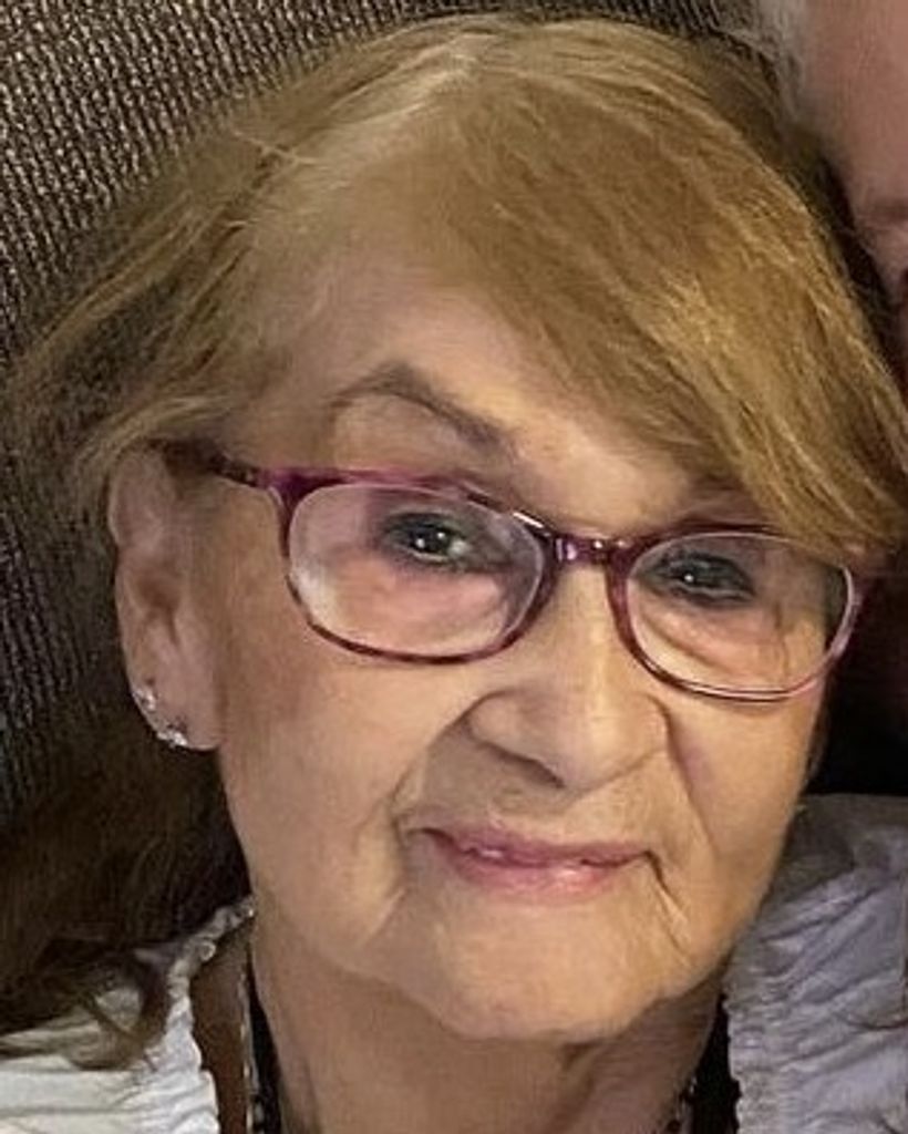 Yvonne Ray Profile Photo