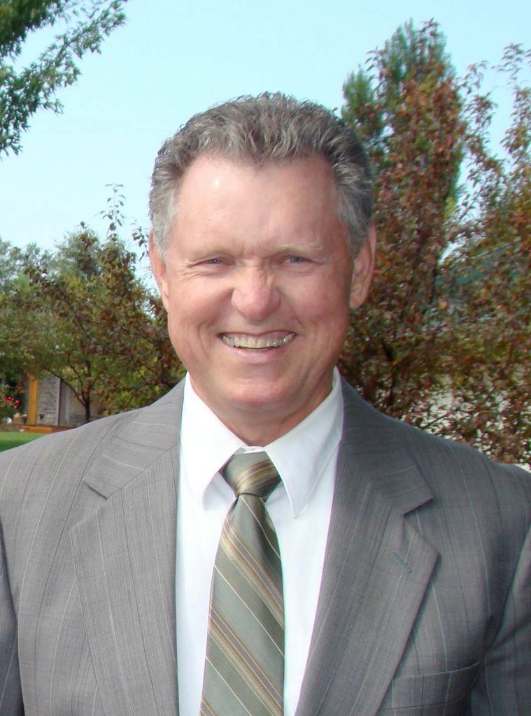 Robert "Bob" Lamar Bird