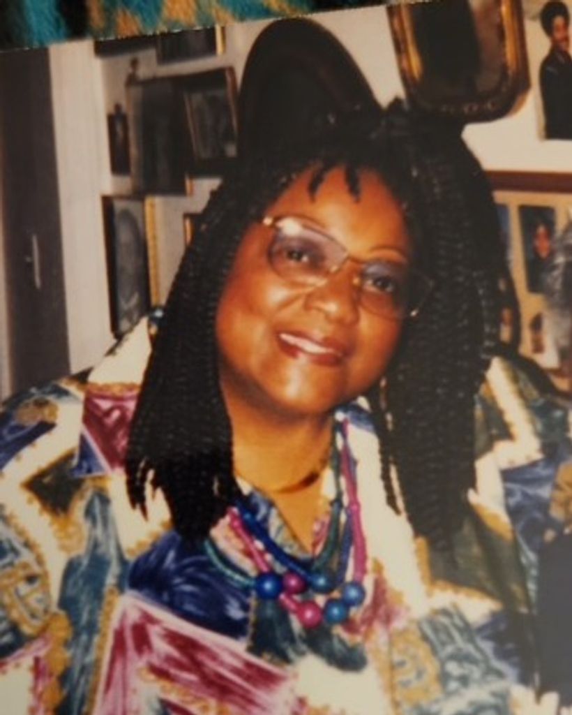 Mary Henderson Profile Photo