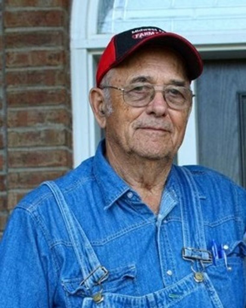 Charles Russell Cox Profile Photo