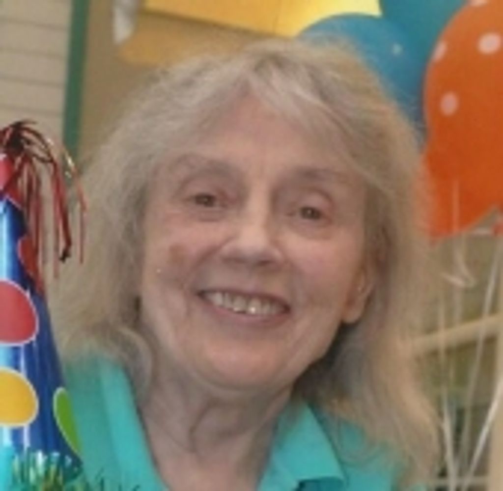 Gloria (Caron) Lucey