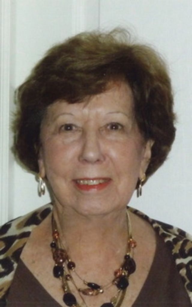 Suzanne Perras Profile Photo