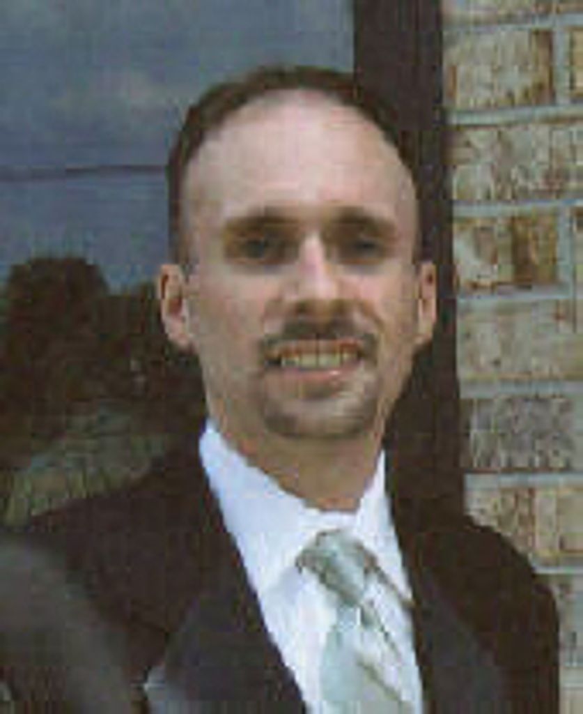 Kenneth Daniel "Kenny" Hensley