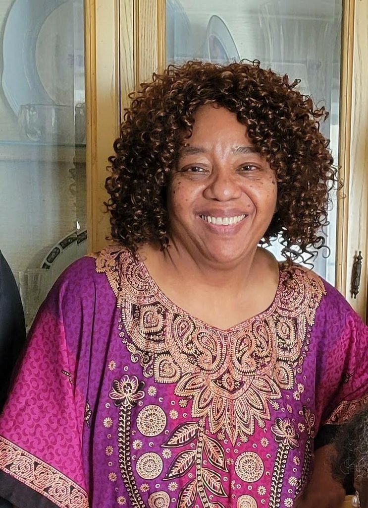 Deborah Smith Profile Photo