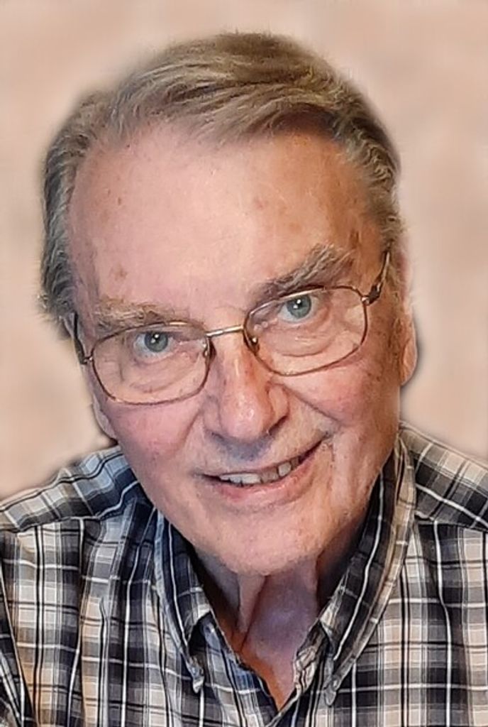 Martin R. Hores Profile Photo