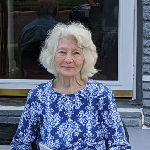 Rebecca Rivell Profile Photo