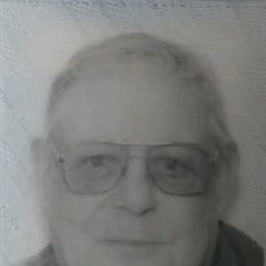 Robert E. "Bob" Magoffin