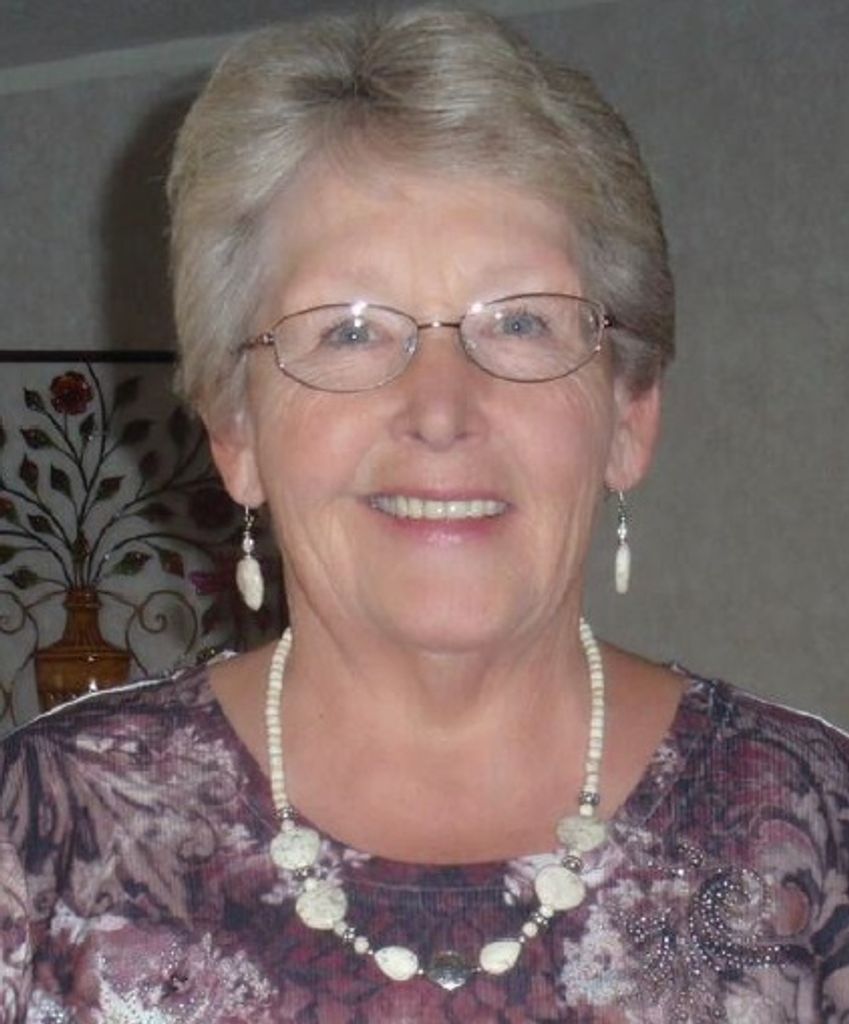 Joellen "Jo" Rheinschmidt