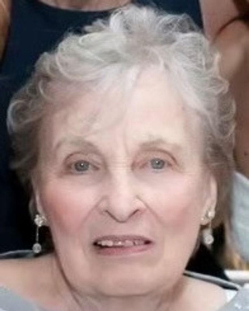 Gloria M. Lichtenthal