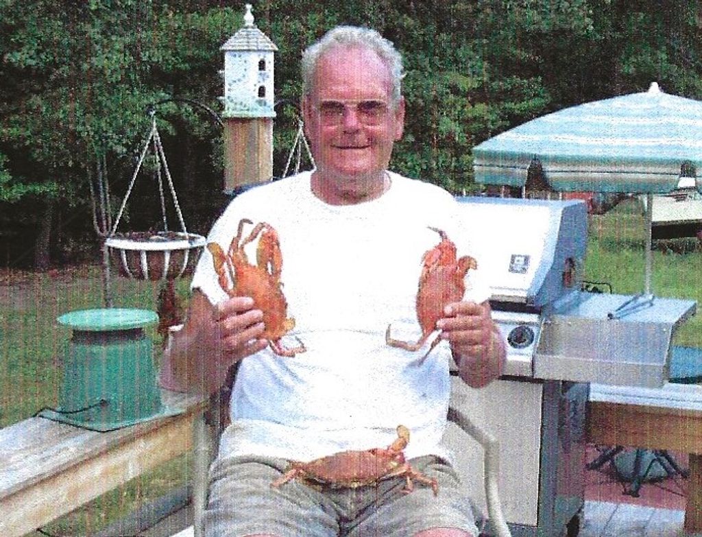 Robert Vondenbosch "Bobby"