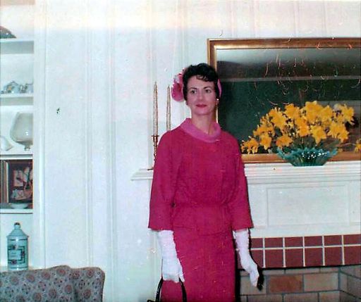 Martha Ann Segars photo gallery thumbnail 79 of 122