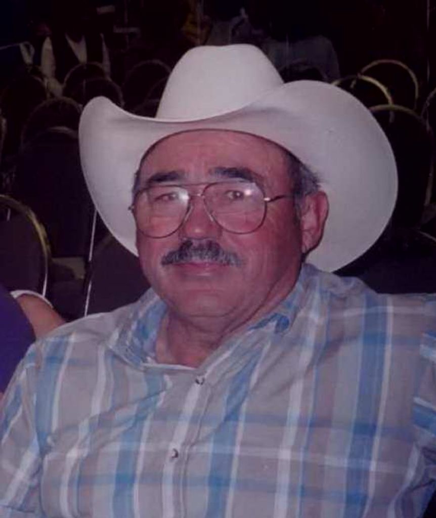 Miguel Angel Flores