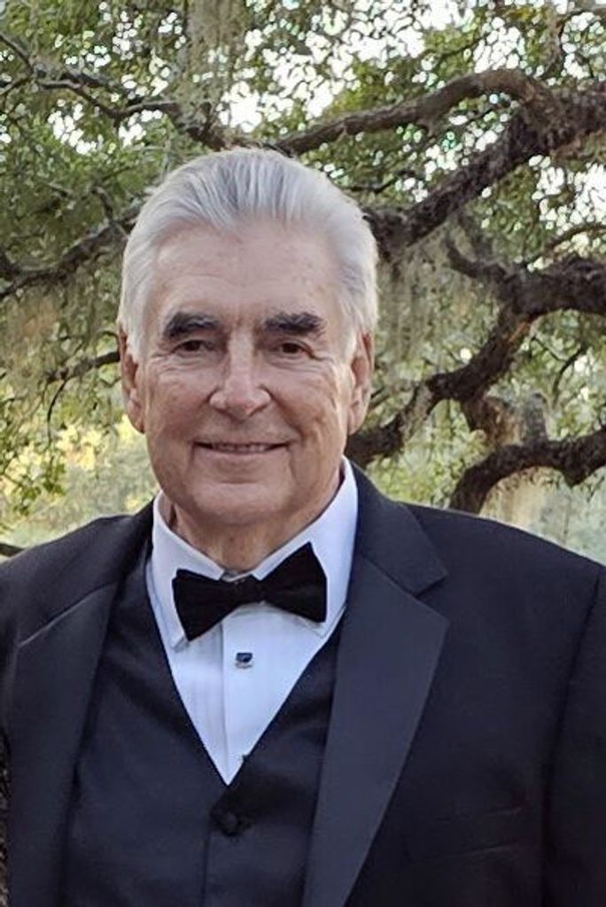 Gordon W. Domaschk Profile Photo
