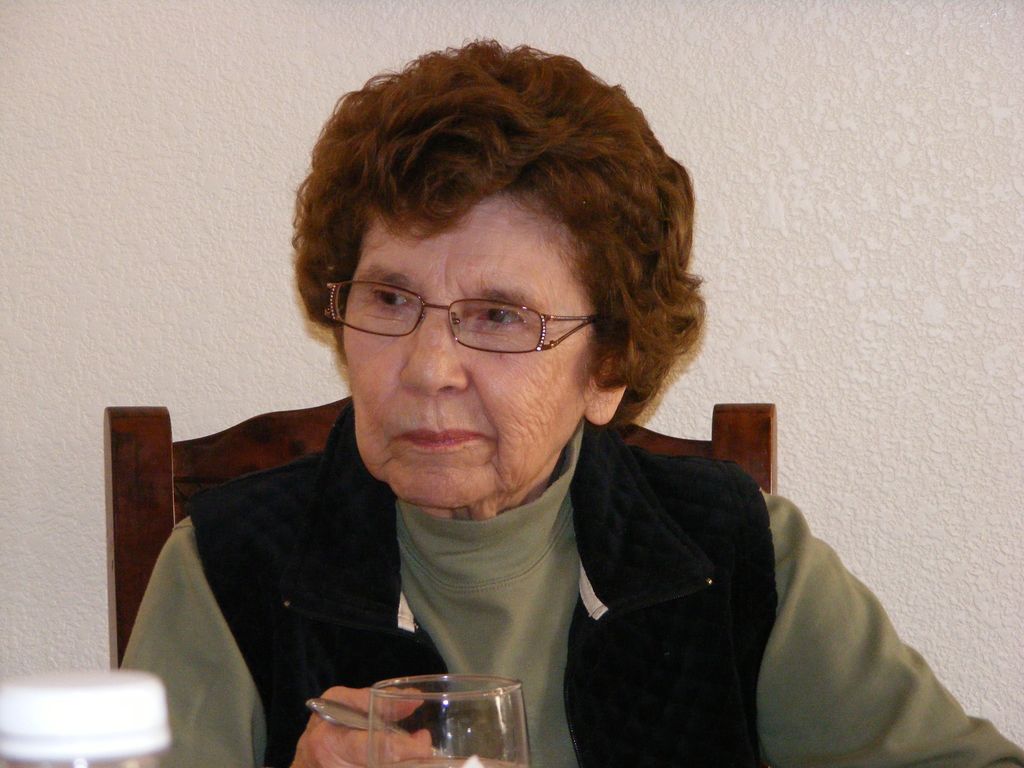 Agnes  V. Gomez
