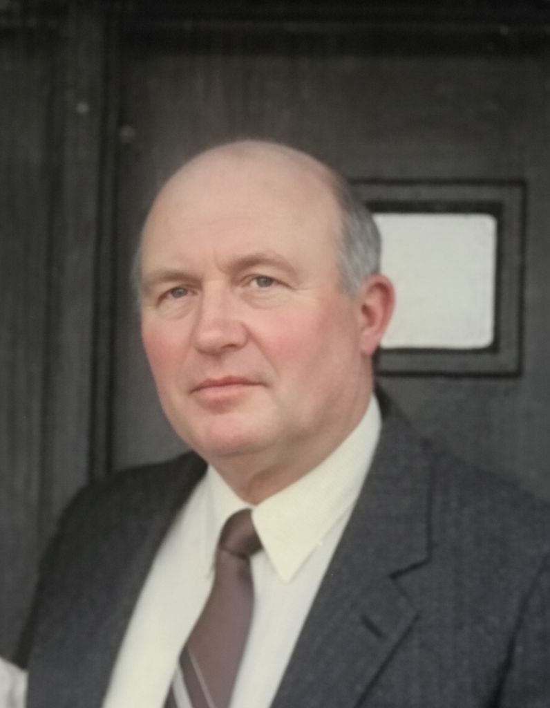 Robert Eugene Manning