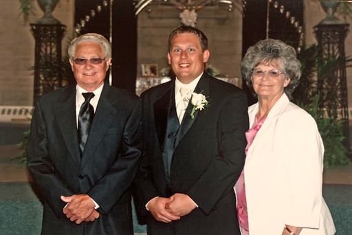 Carl Fields photo gallery thumbnail 41 of 271