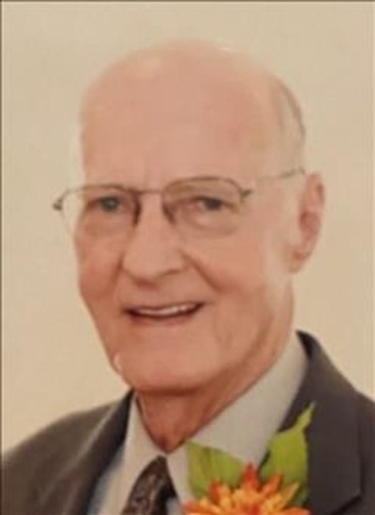 Phillip Eugene "Gene" Jones Profile Photo