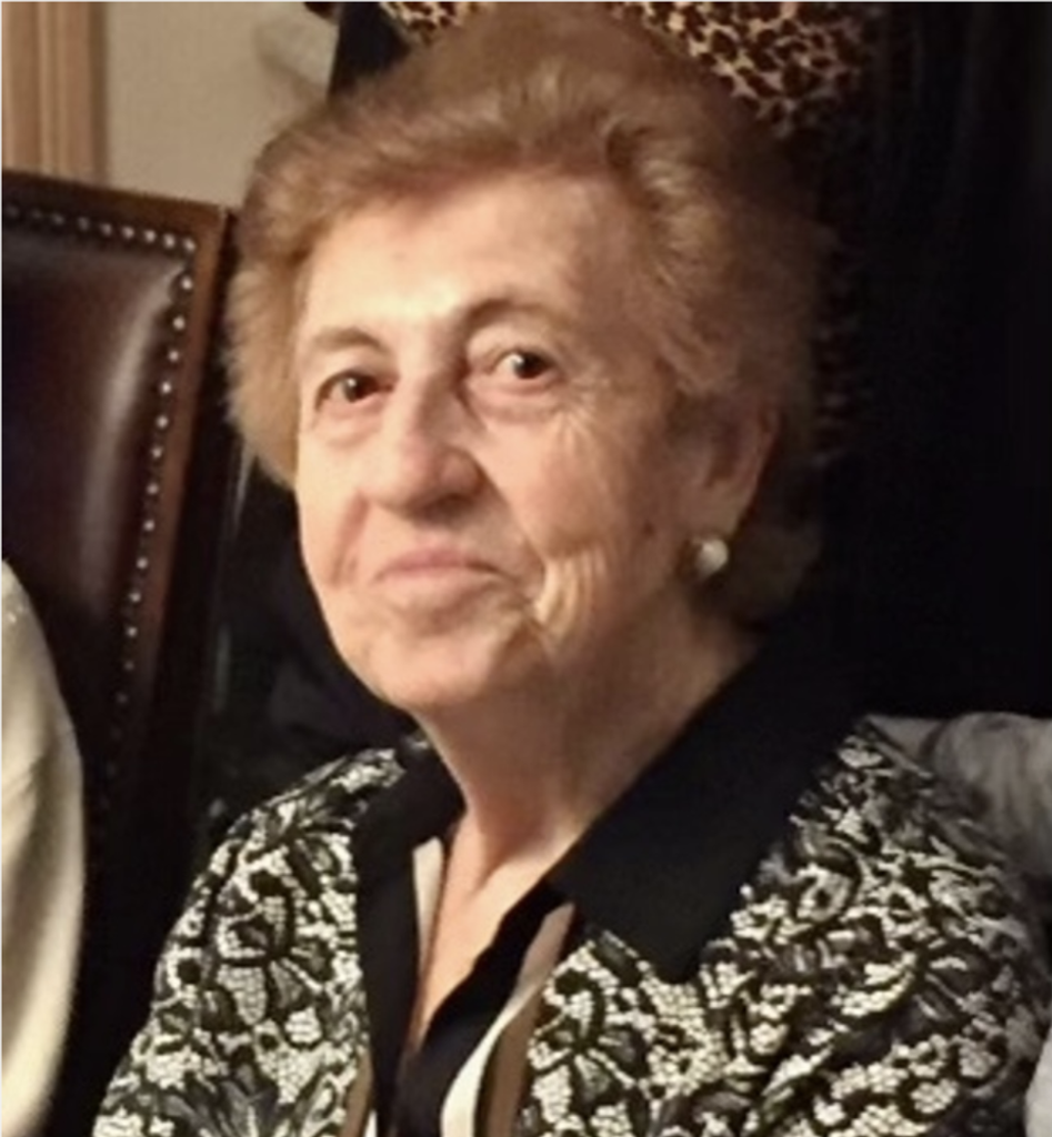 Hellen Michailidis Profile Photo