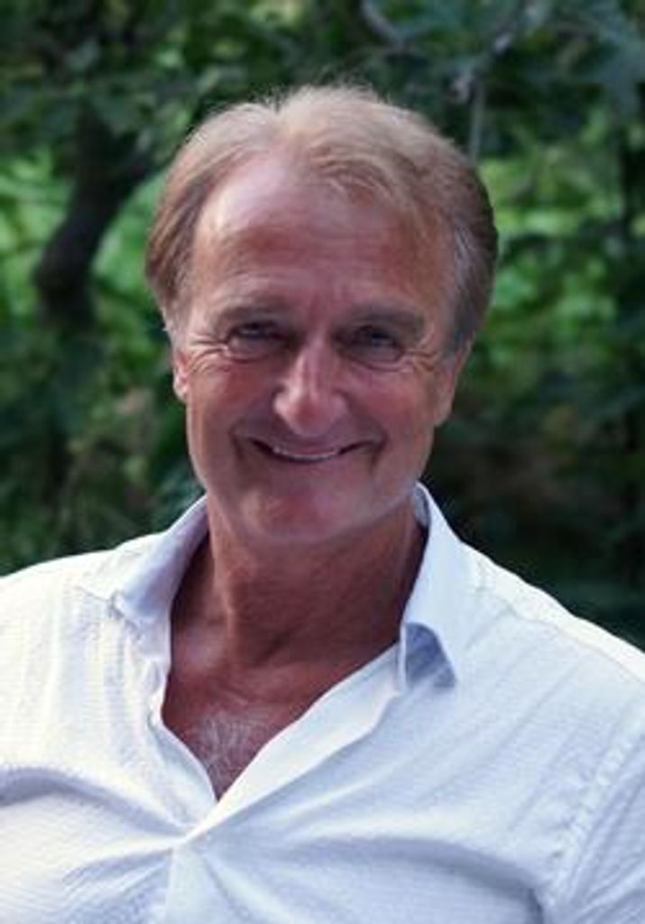 Dr. Bruce Eric Hedendal